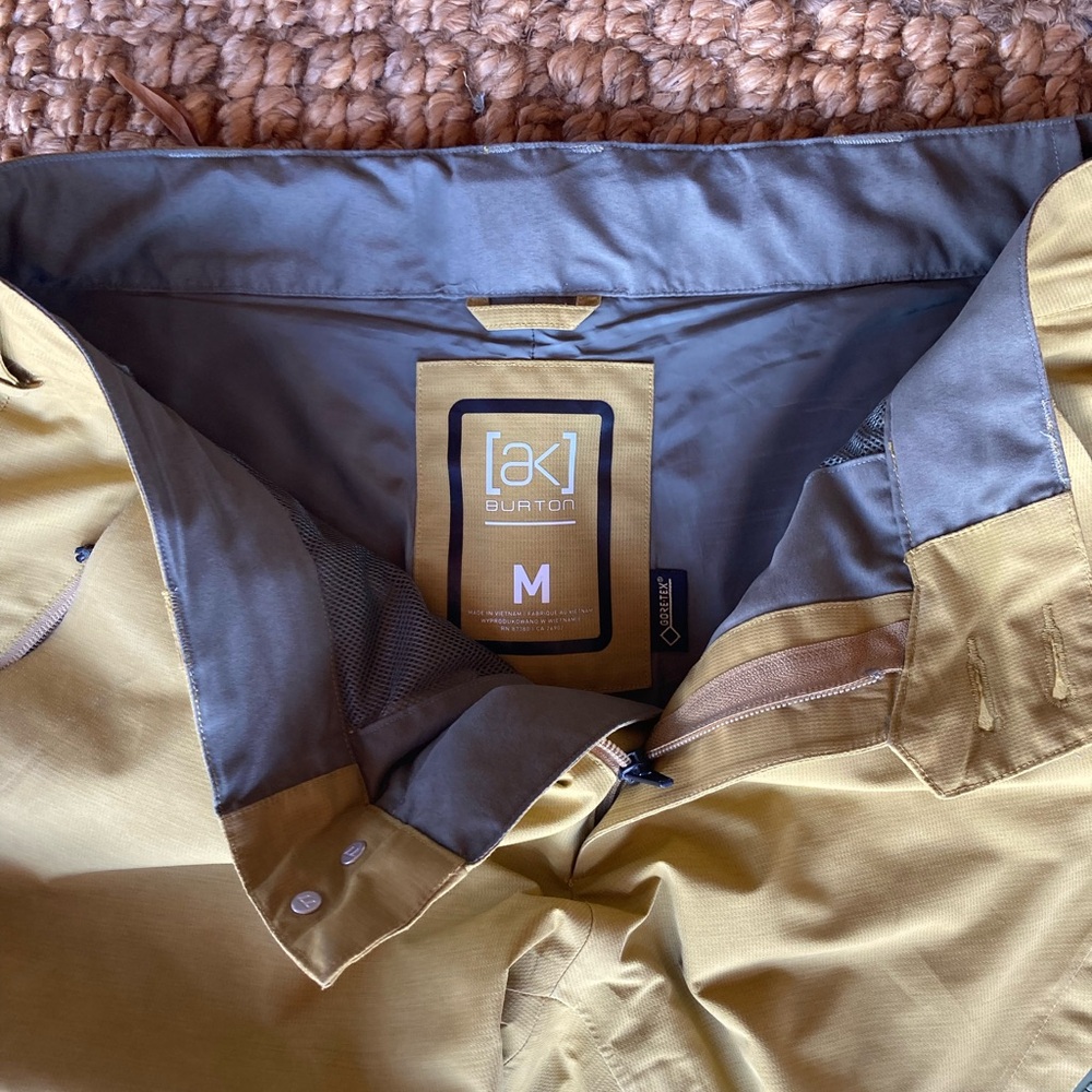 Burton Men's Tan Pants